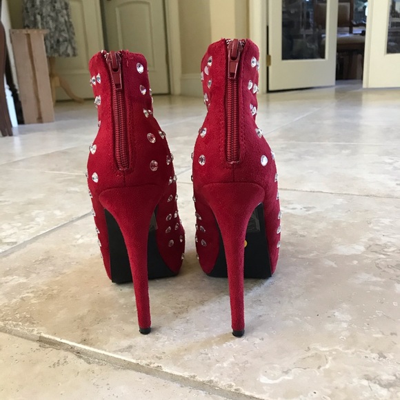 Red suede like faux crystal studded ankle boots - Picture 6 of 7